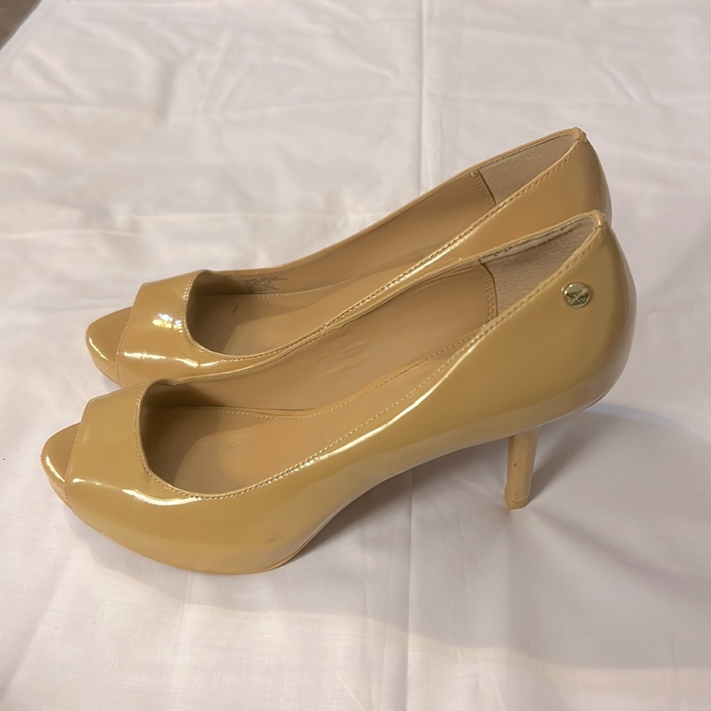Calvin Klein Pep Toe Pump Heel Beige Dress Shoes